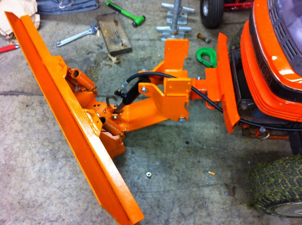 My Kubota front Dozer/Snow blade (G1900) The