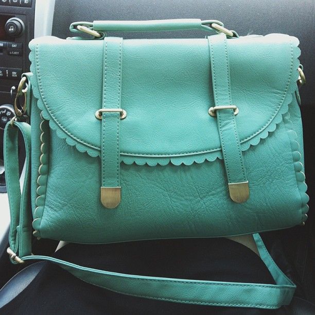 SPRING TREND REPORT: Pretty Pastel Handbags / ASOS Scallop Detail Satchel Bag