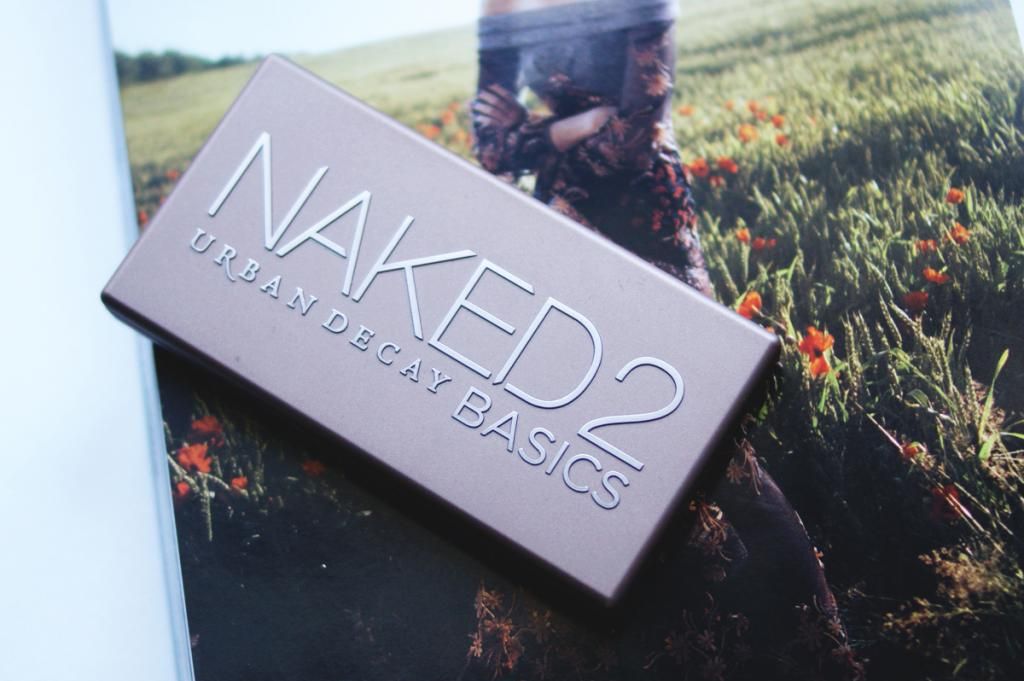 Urban Decay Naked2 Basics Review and Swatches Naked Basics original vs comparison