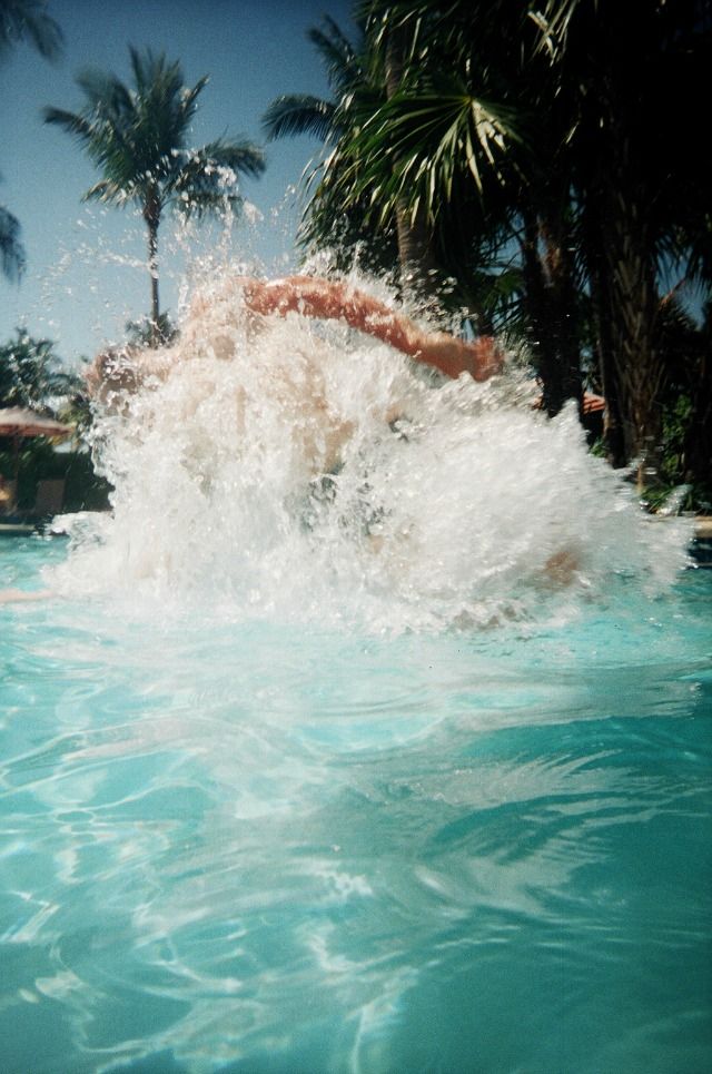 photo tranquility bay swimming splash_zpso4irx3pb.jpg