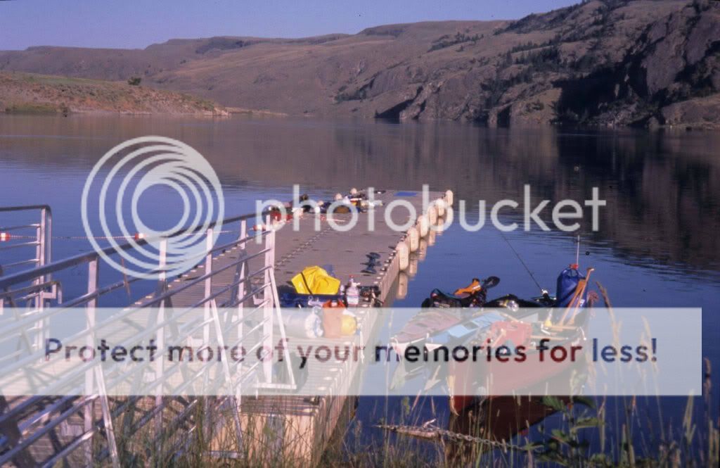 Staying on the boat at Rufus Woods Northwest Fishing Reports