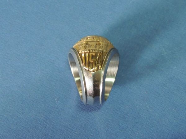 US Army Engineers Graduation Ring | eBay