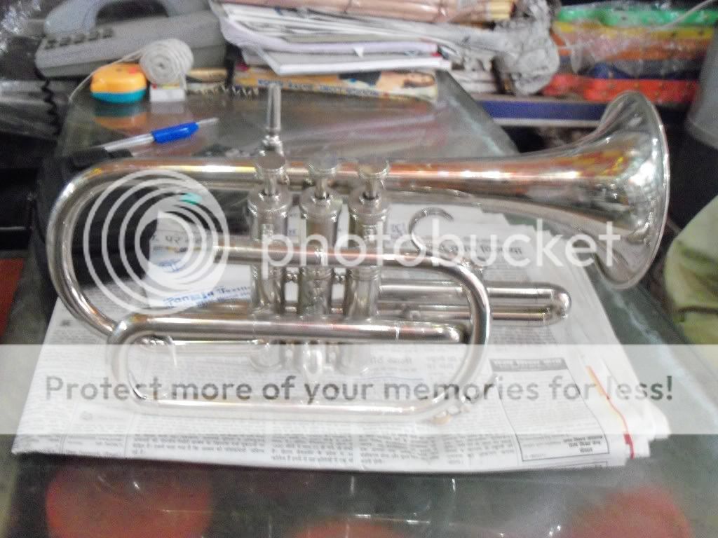 silver student cornet the cornet is a brass instrument very similar to 